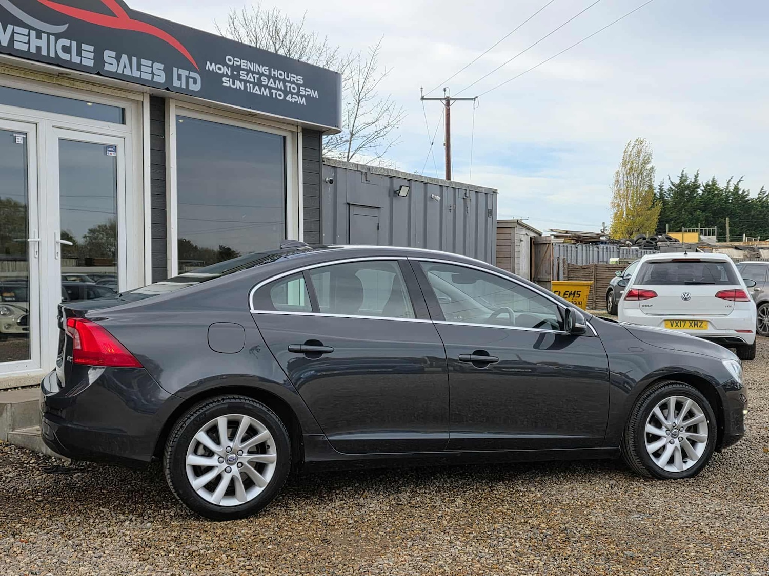 Used Volvo S60 2016 for sale - 76599419: Photo 4