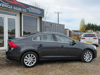 Used Volvo S60 2016 for sale - 76599419: Photo