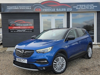 Vauxhall - Grandland X