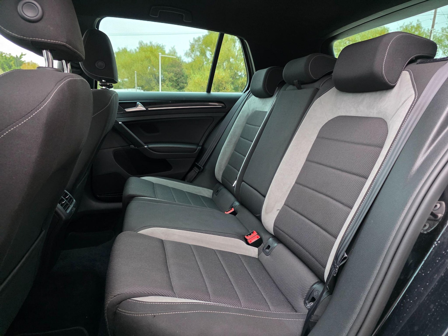 Used Volkswagen Golf 2016 for sale - 76599422: Photo 17