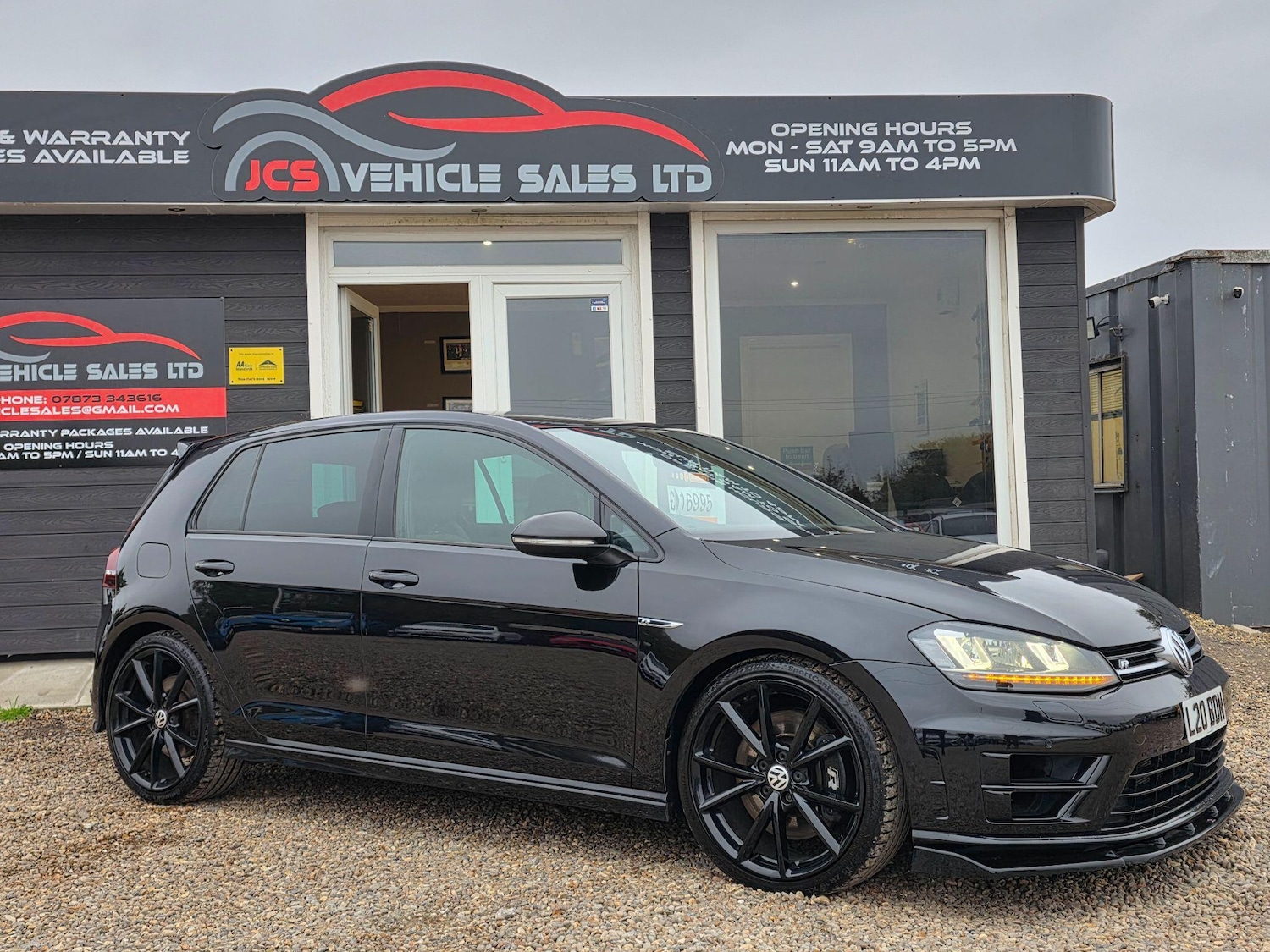 Used Volkswagen Golf 2016 for sale - 76599422: Photo 2