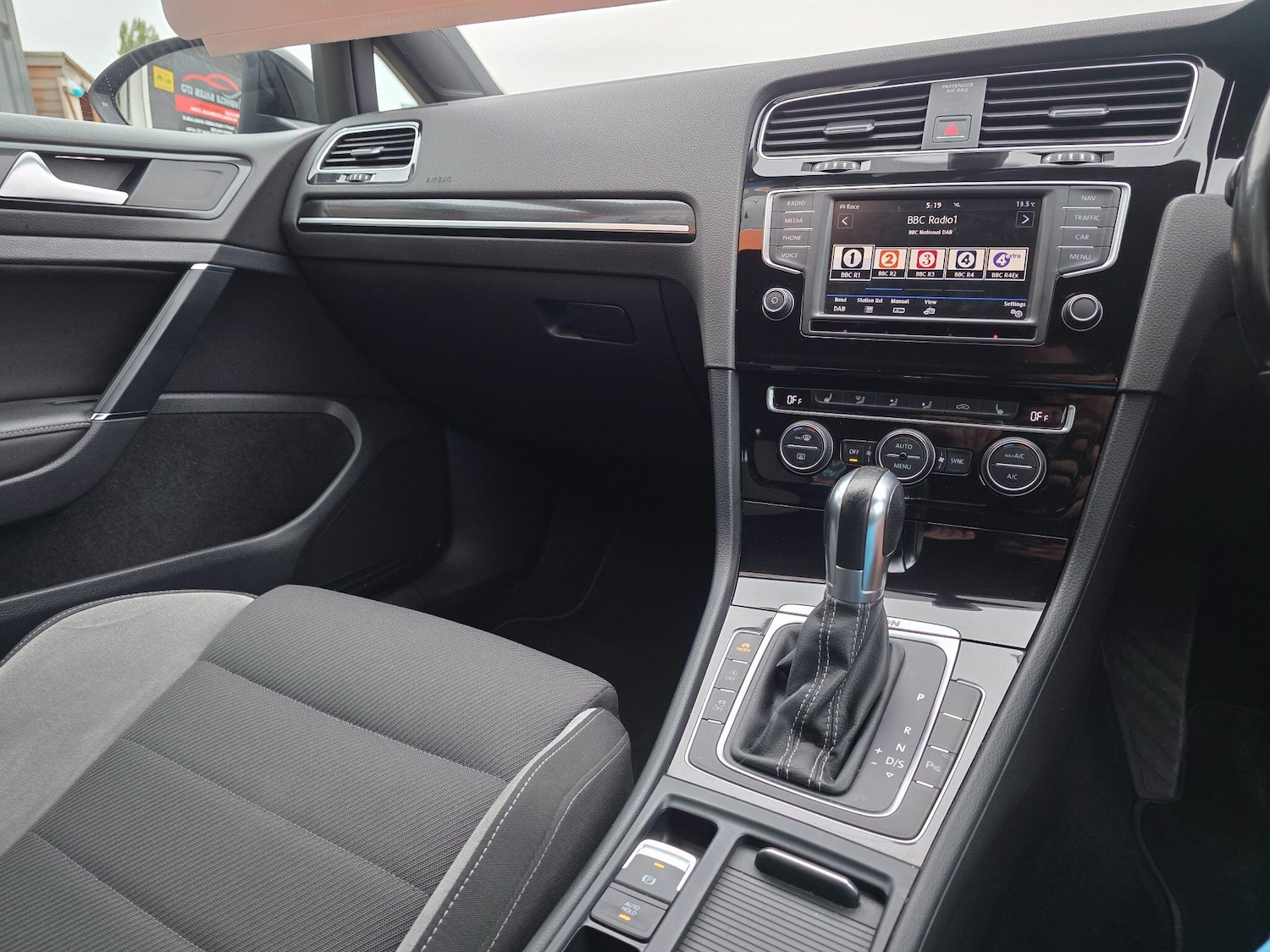 Used Volkswagen Golf 2016 for sale - 76599422: Photo 21