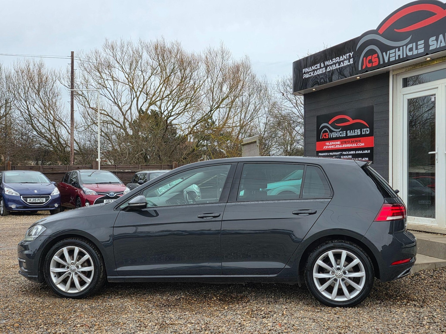 Used Volkswagen Golf 2018 for sale - 77625327: Photo 10
