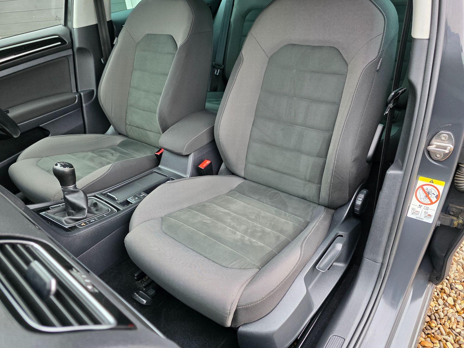 Used Volkswagen Golf 2018 for sale - 77625327: Photo 20