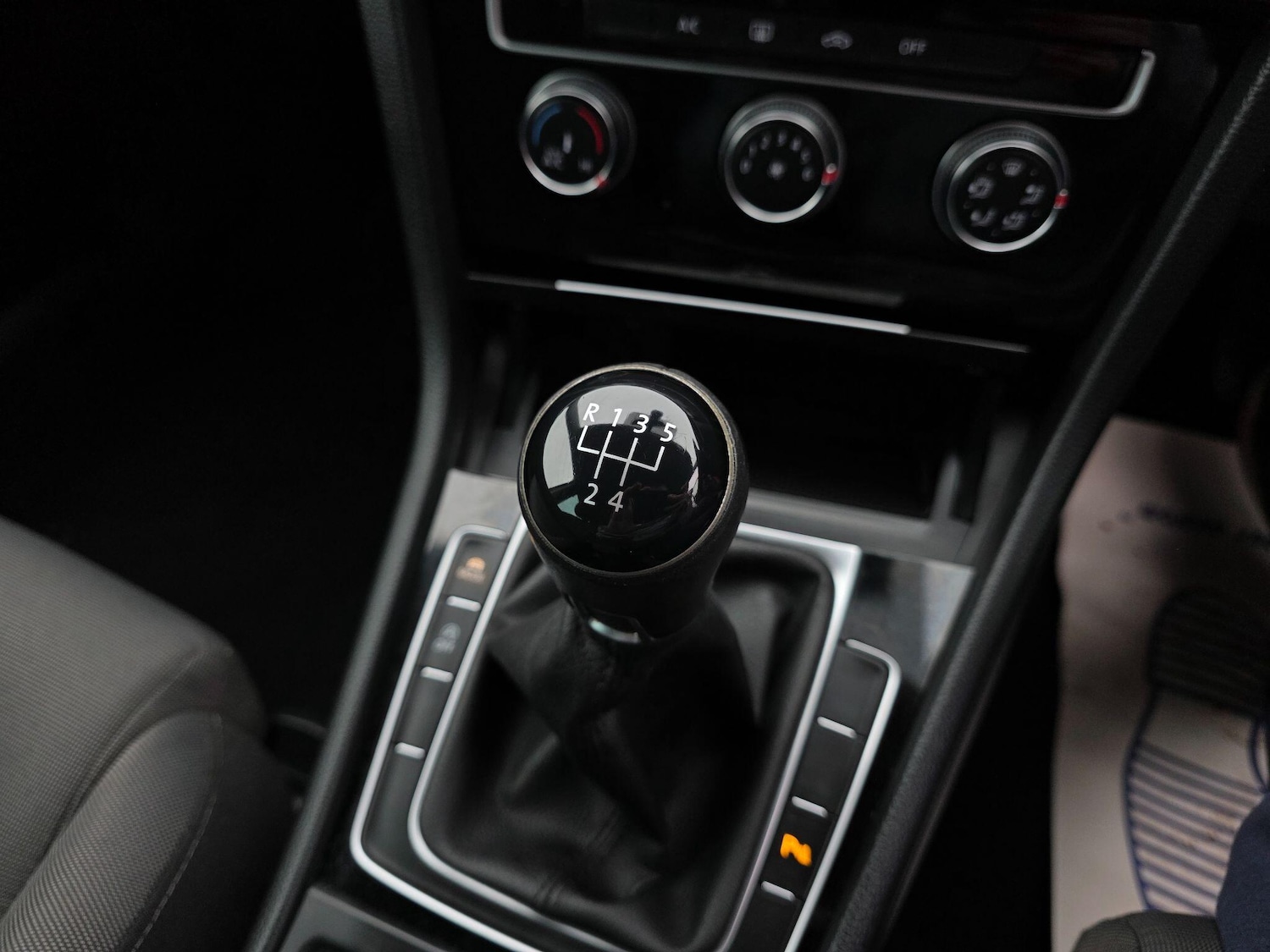 Used Volkswagen Golf 2018 for sale - 77625327: Photo 24