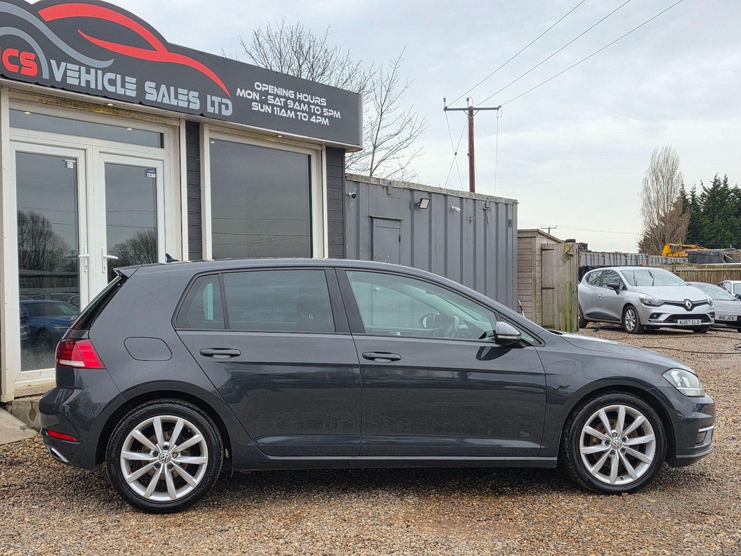Used Volkswagen Golf 2018 for sale - 77625327: Photo 4