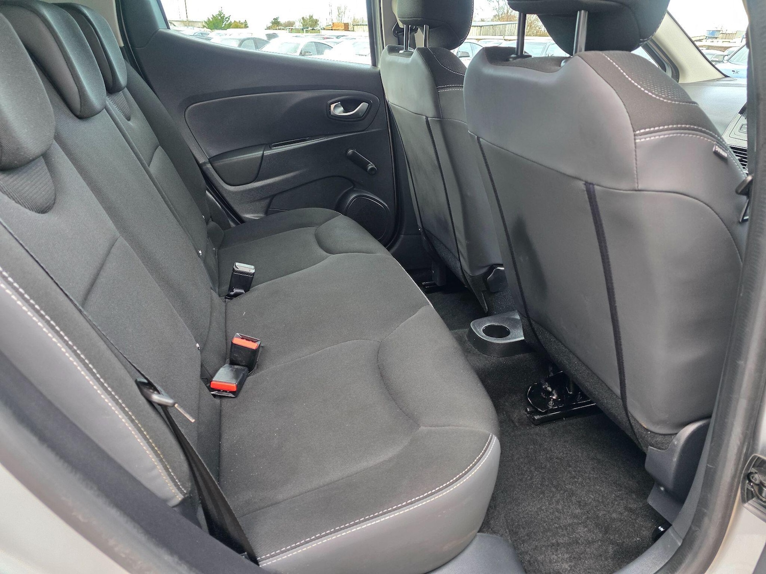 Used Renault Clio 2023 for sale - 77637649: Photo 15