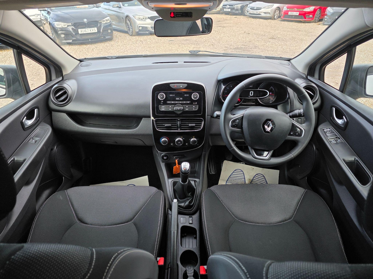 Used Renault Clio 2023 for sale - 77637649: Photo 19