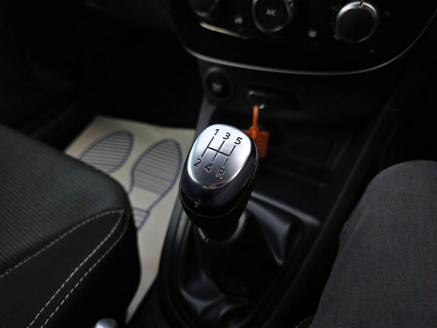 Used Renault Clio 2023 for sale - 77637649: Photo 23