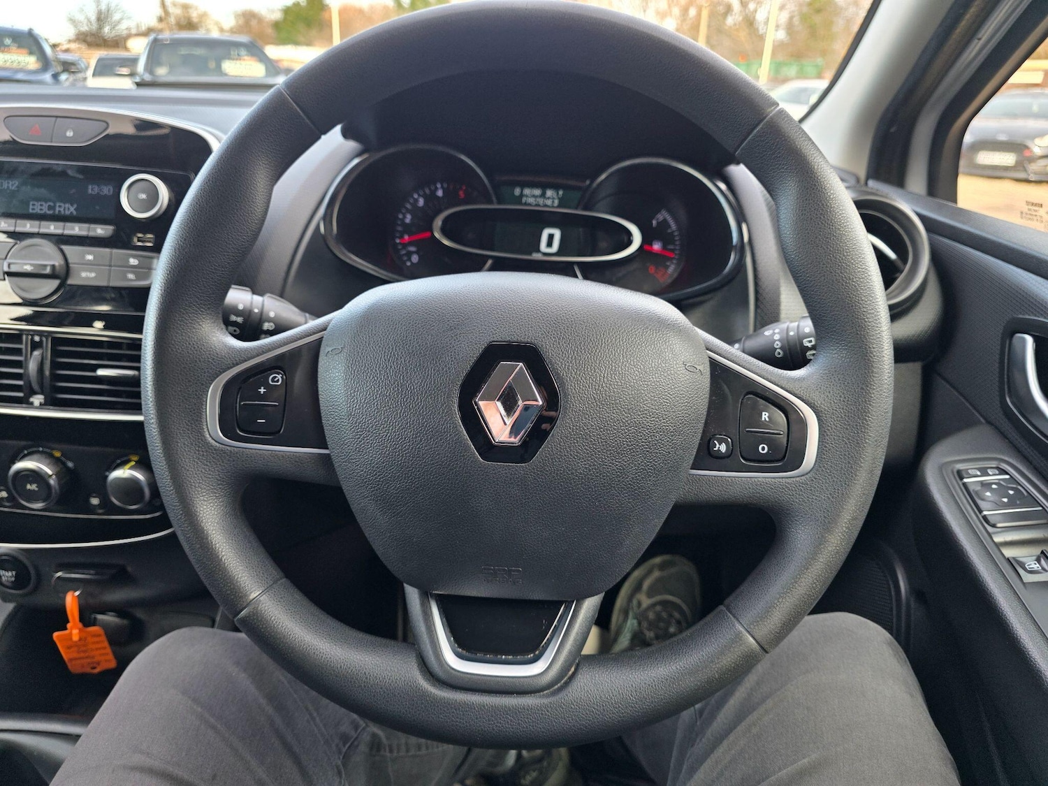 Used Renault Clio 2023 for sale - 77637649: Photo 29