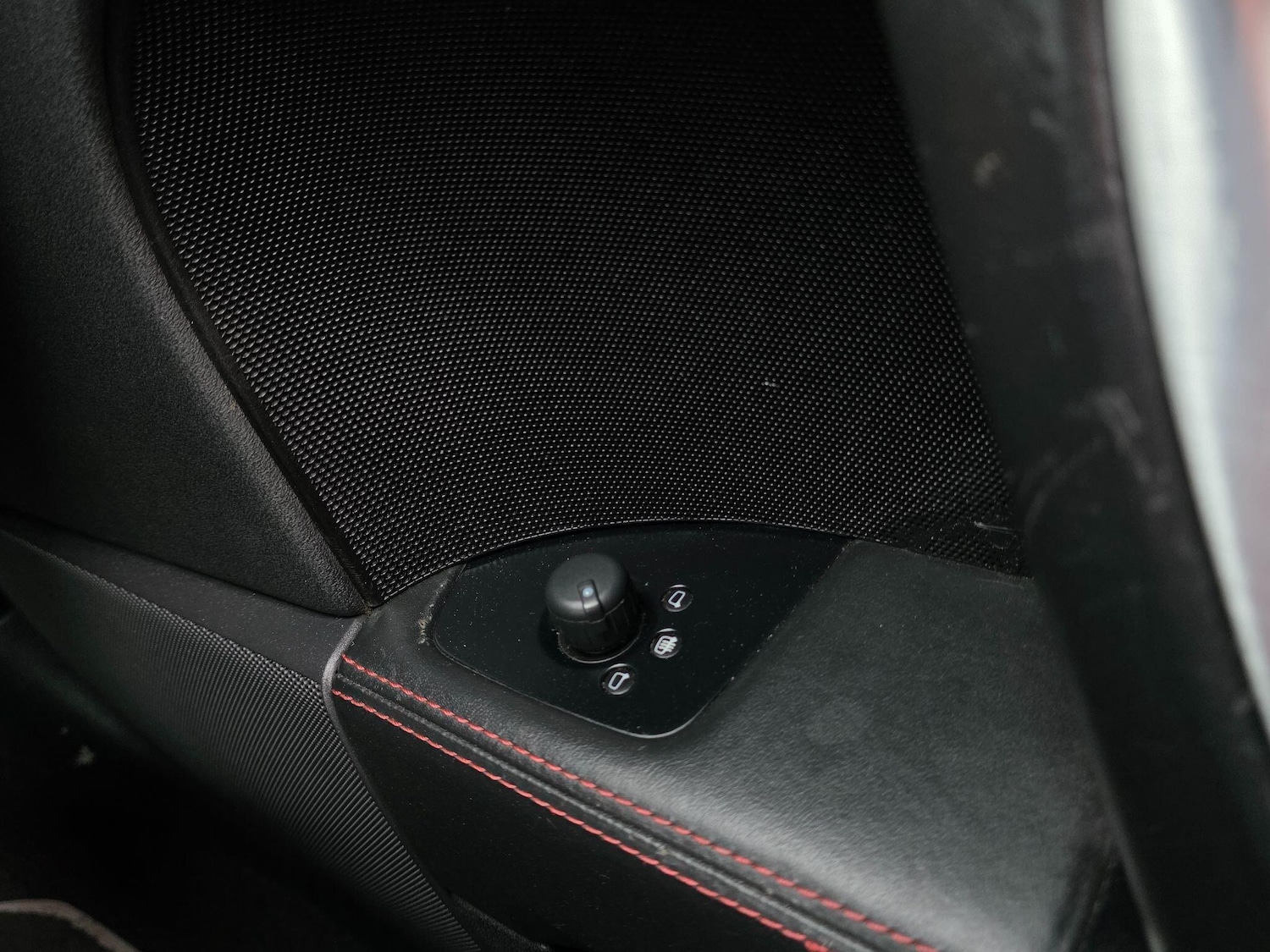 Used Audi TT 2008 for sale - 78006335: Photo 36