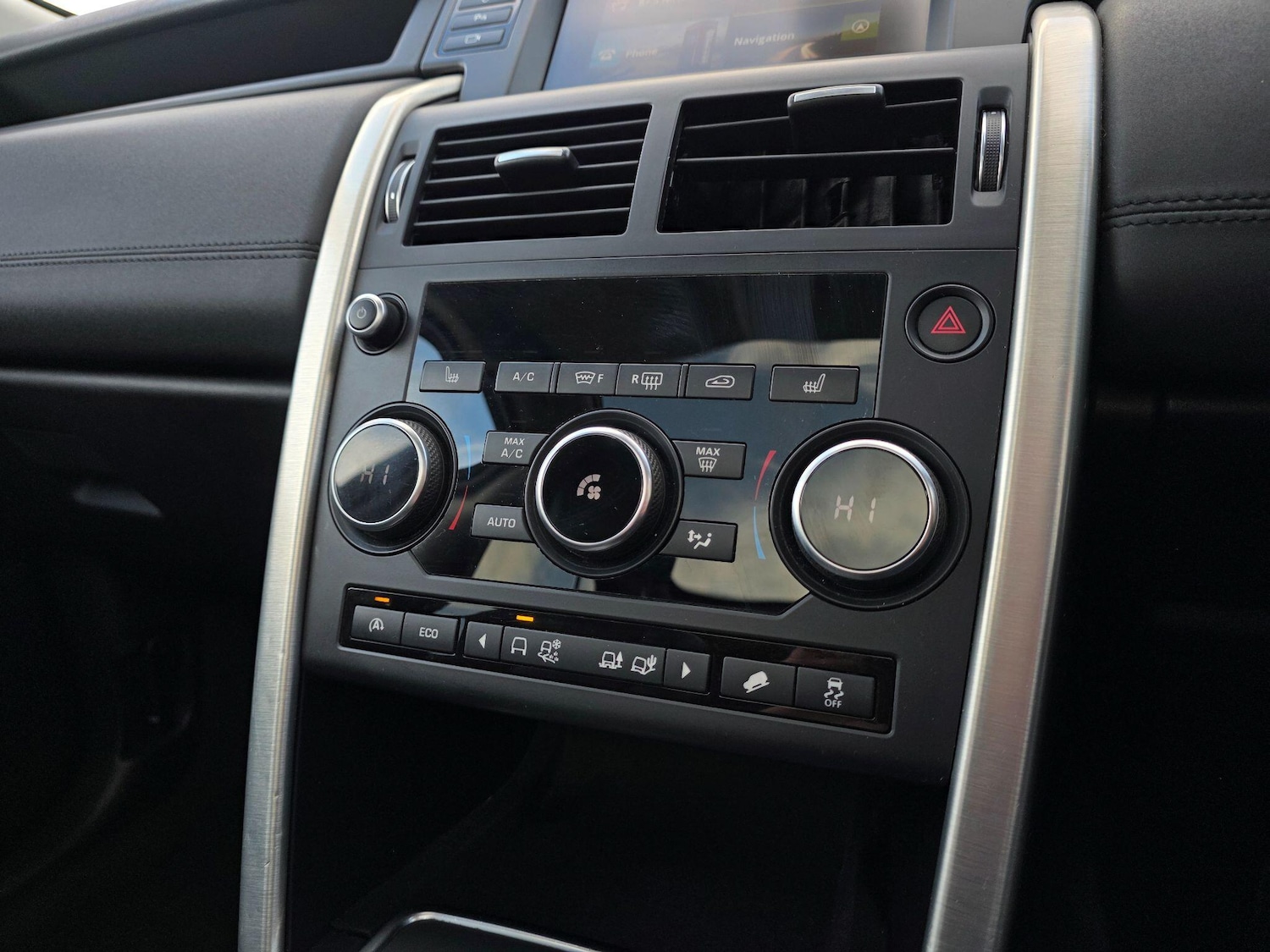 Used Land Rover Discovery Sport for sale - 76996875: Photo 25