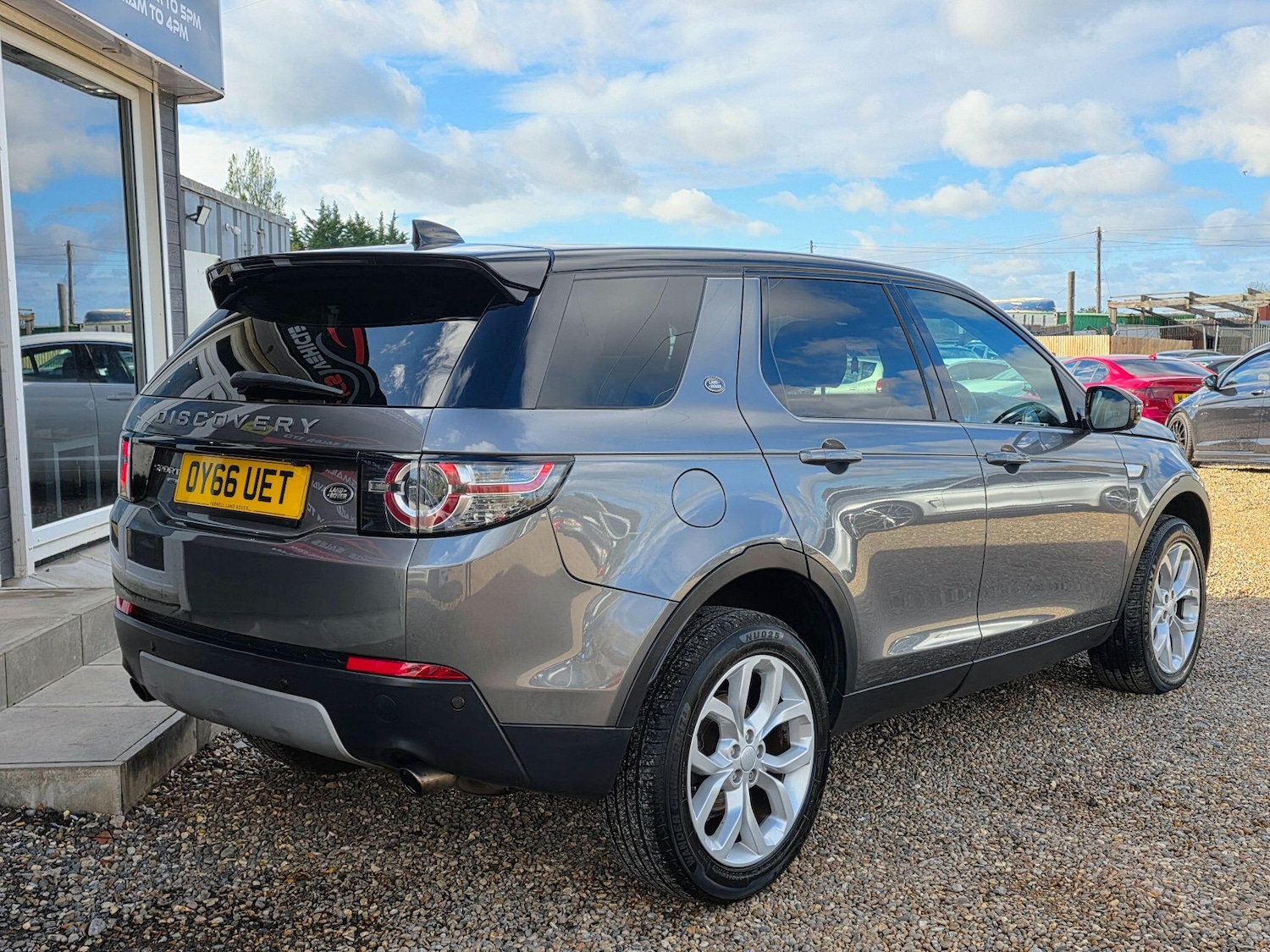 Used Land Rover Discovery Sport for sale - 76996875: Photo 5
