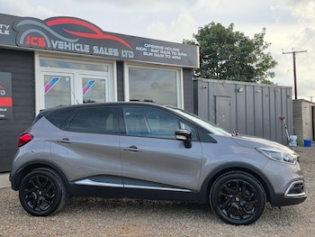 Used Renault Captur 2015 for sale - 79483895: Photo