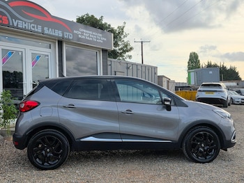 Used Renault Captur 2015 for sale - 79483895: Photo
