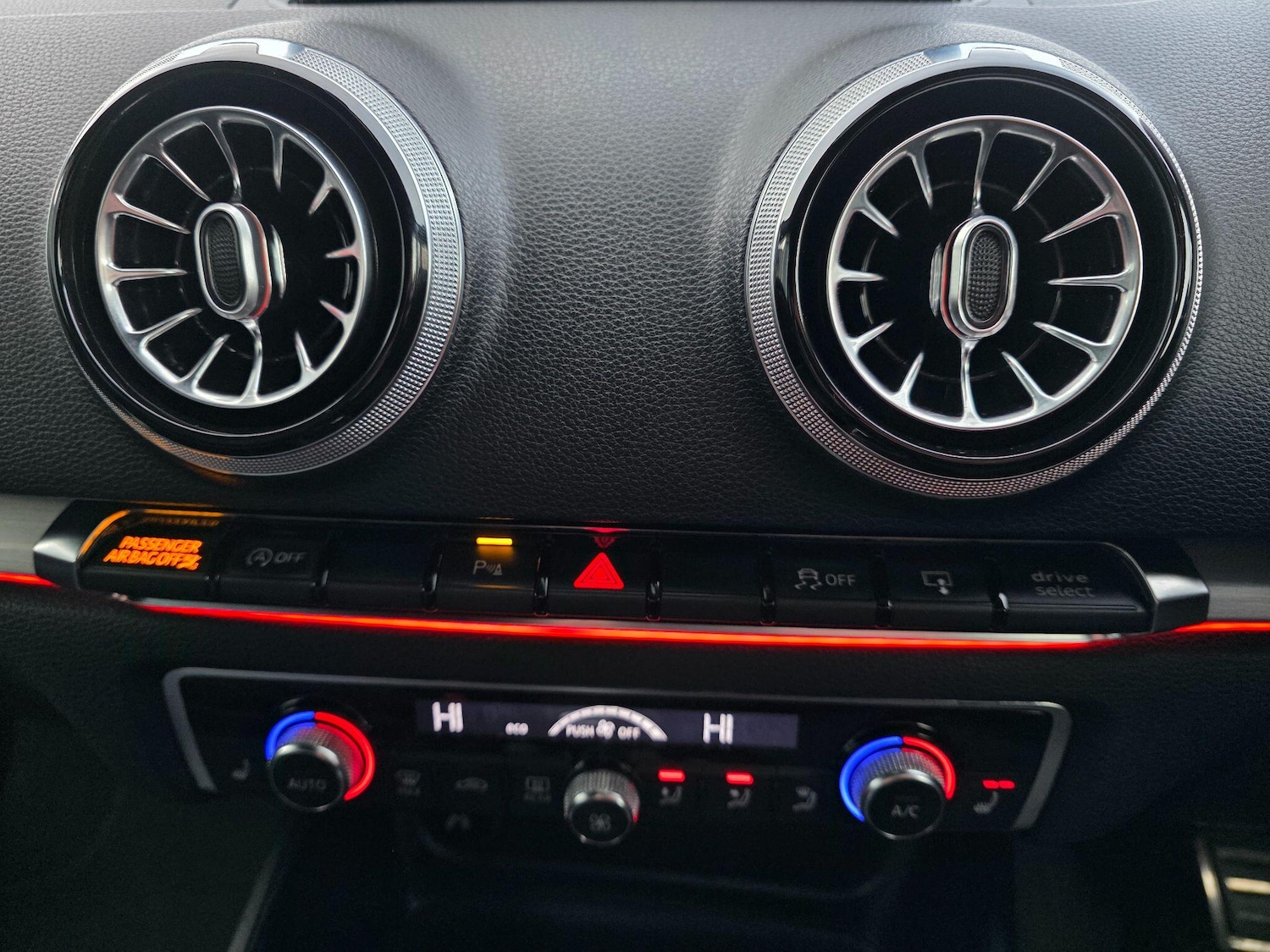 Used Audi A3 2014 for sale - 77155646: Photo 28