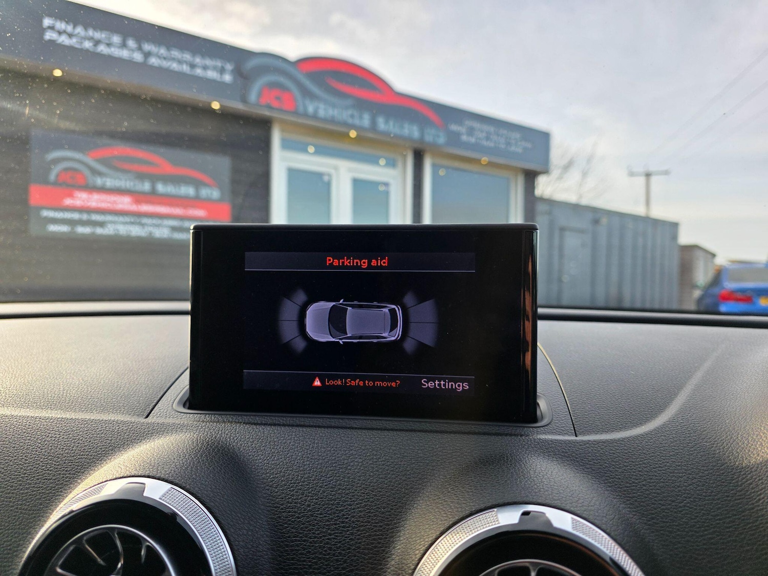 Used Audi A3 2014 for sale - 77155646: Photo 35