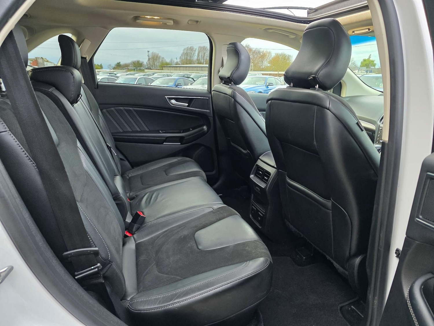 Used Ford Edge 2017 for sale - 77898654: Photo 17