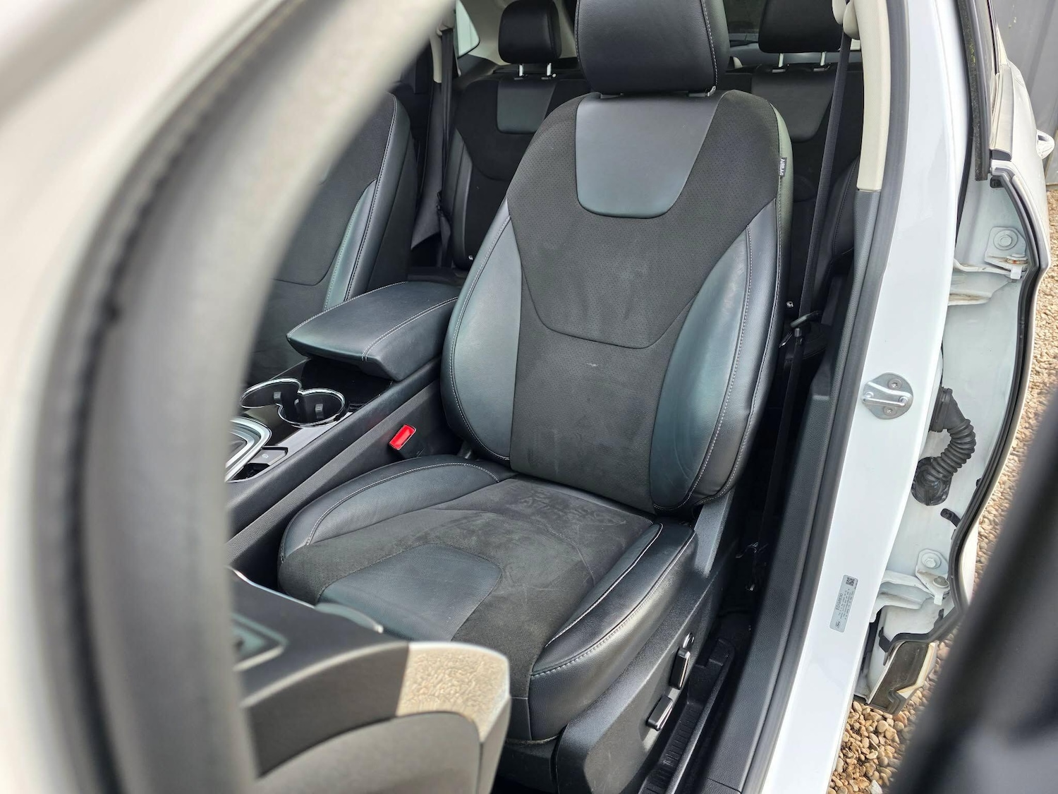 Used Ford Edge 2017 for sale - 77898654: Photo 24