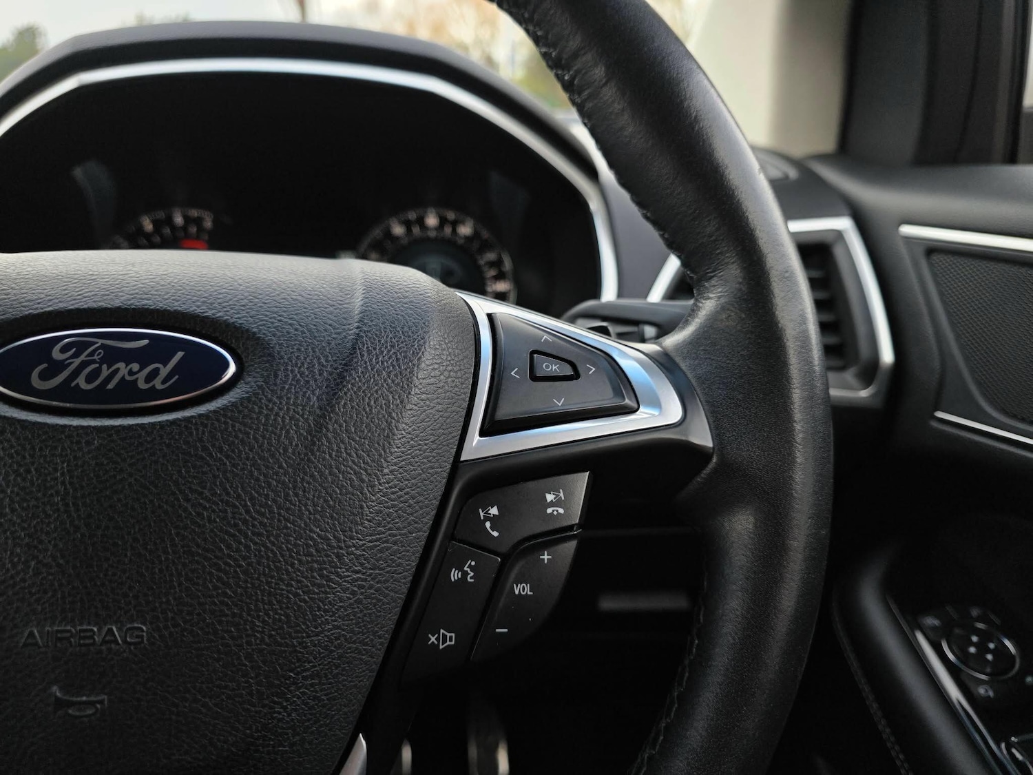 Used Ford Edge 2017 for sale - 77898654: Photo 43