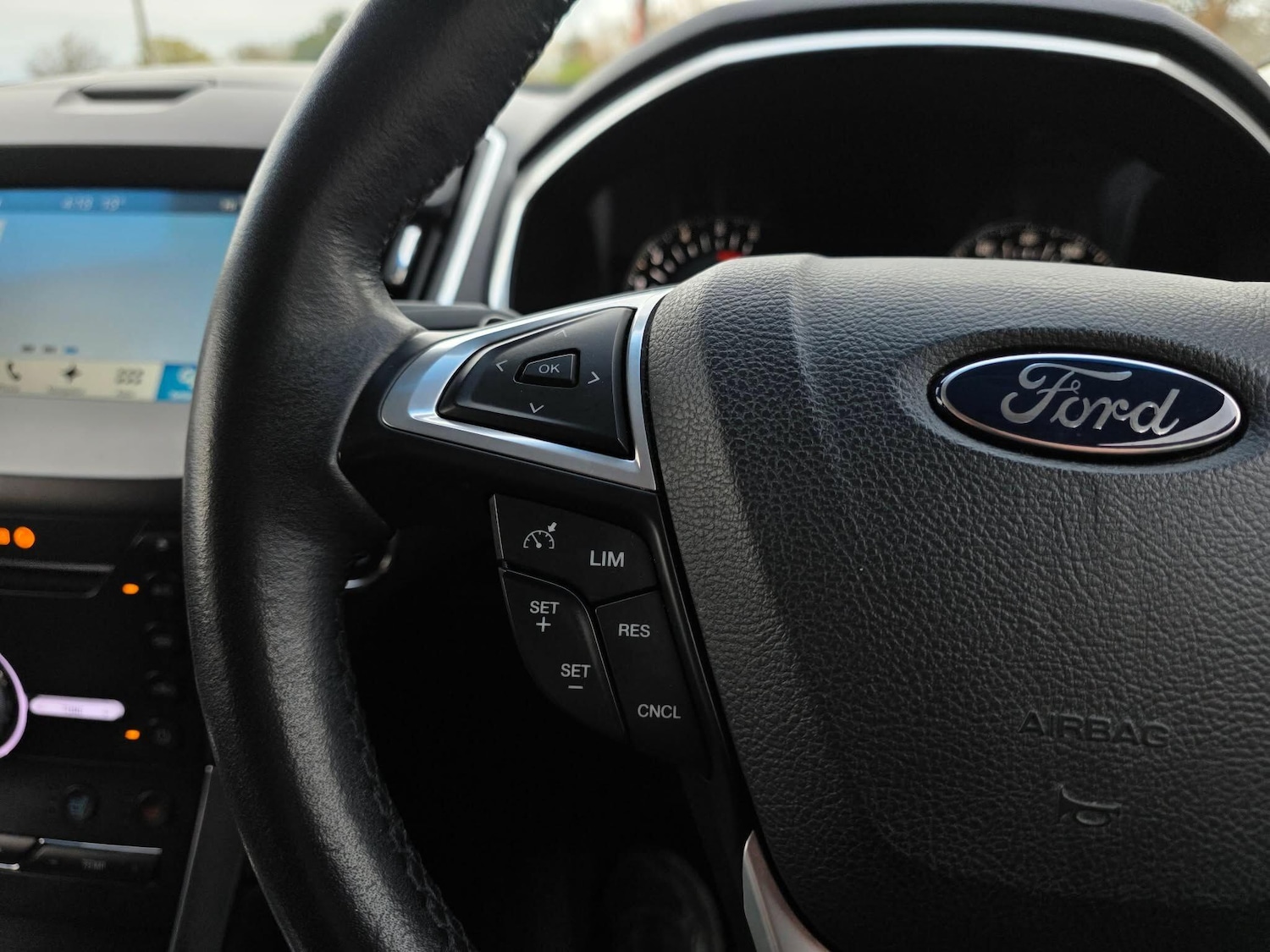 Used Ford Edge 2017 for sale - 77898654: Photo 46