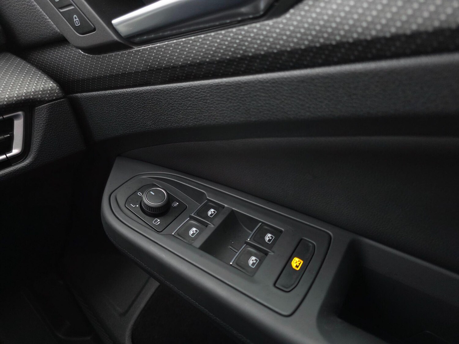 Used Volkswagen Golf for sale - 77550493: Photo 45