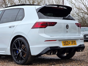 Used Volkswagen Golf 2024 for sale - 77550493: Photo