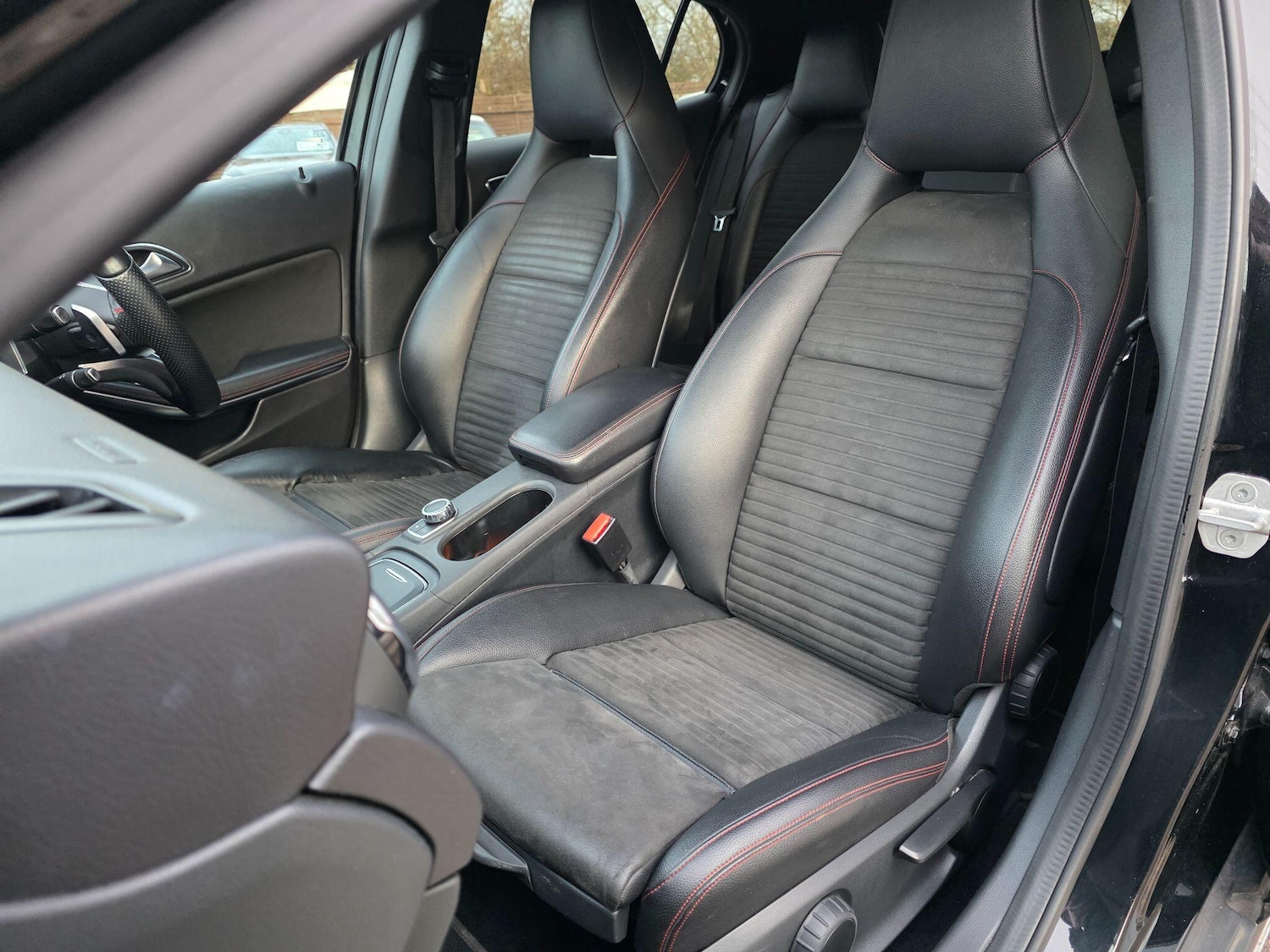 Used Mercedes-Benz GLA 2017 for sale - 77021132: Photo 18