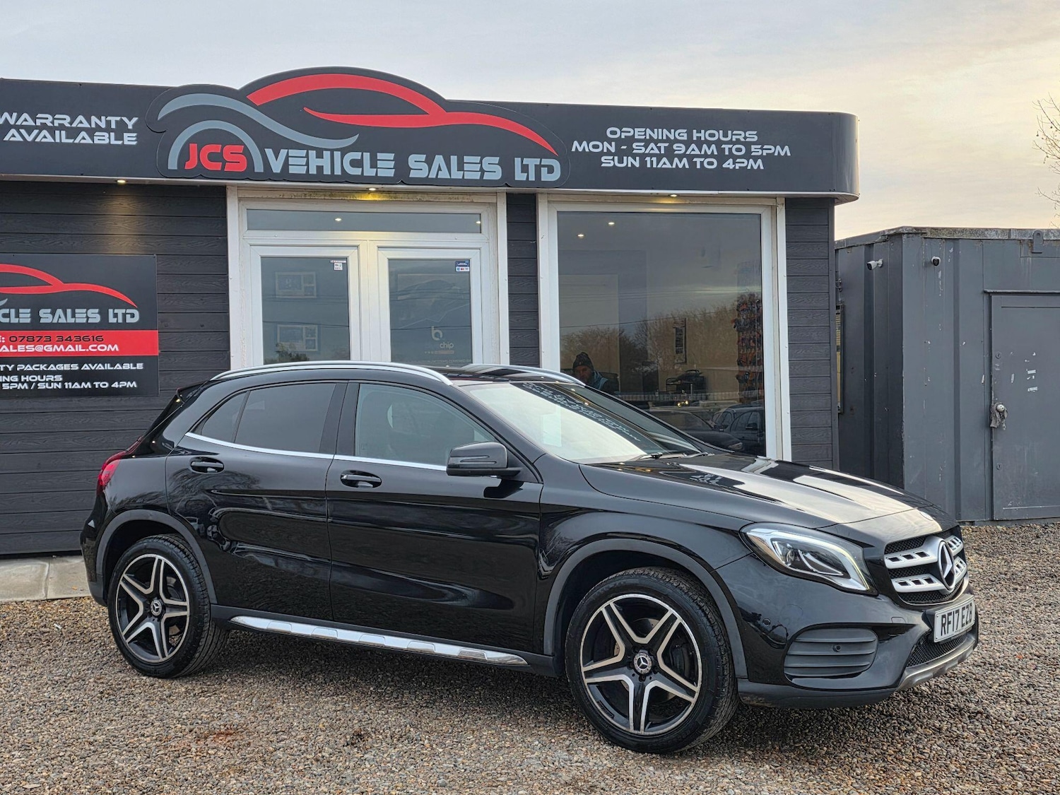Used Mercedes-Benz GLA 2017 for sale - 77021132: Photo 2