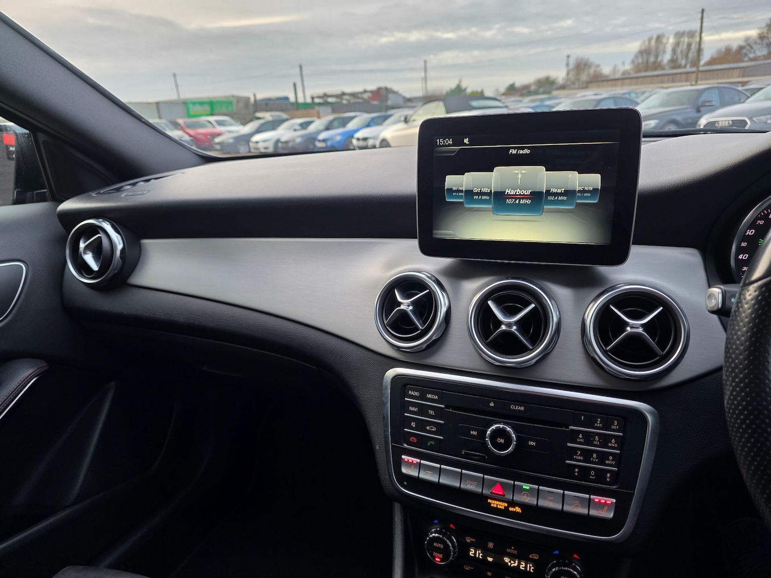 Used Mercedes-Benz GLA 2017 for sale - 77021132: Photo 23