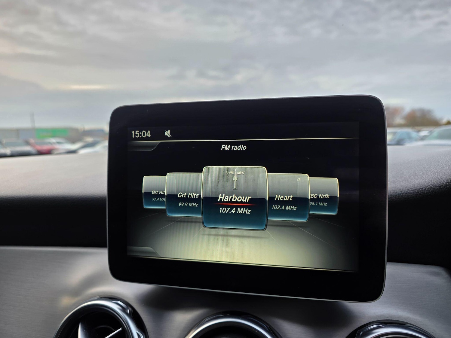 Used Mercedes-Benz GLA 2017 for sale - 77021132: Photo 24