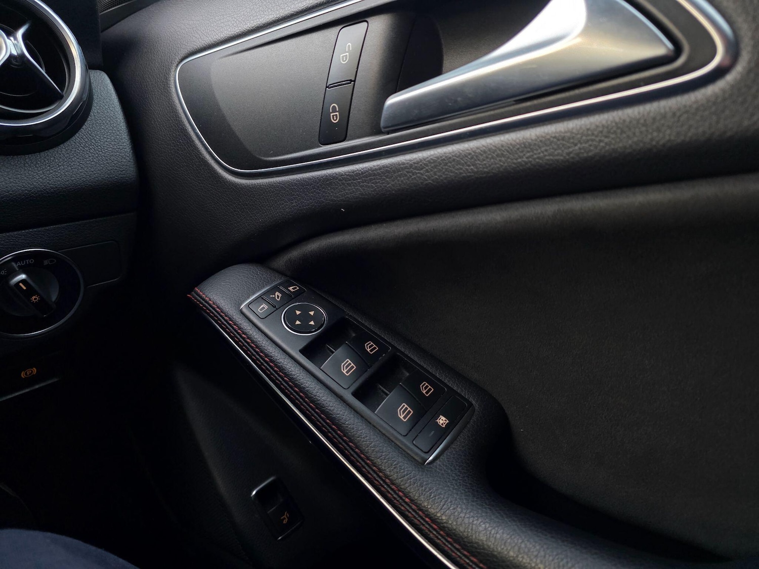 Used Mercedes-Benz GLA 2017 for sale - 77021132: Photo 29