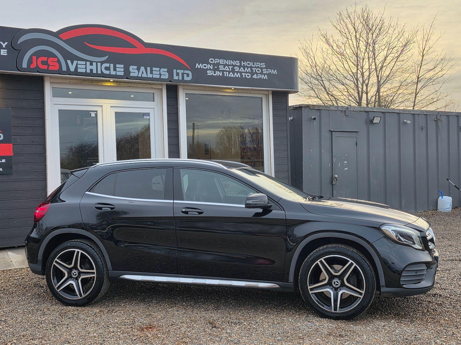 Used Mercedes-Benz GLA 2017 for sale - 77021132: Photo 3