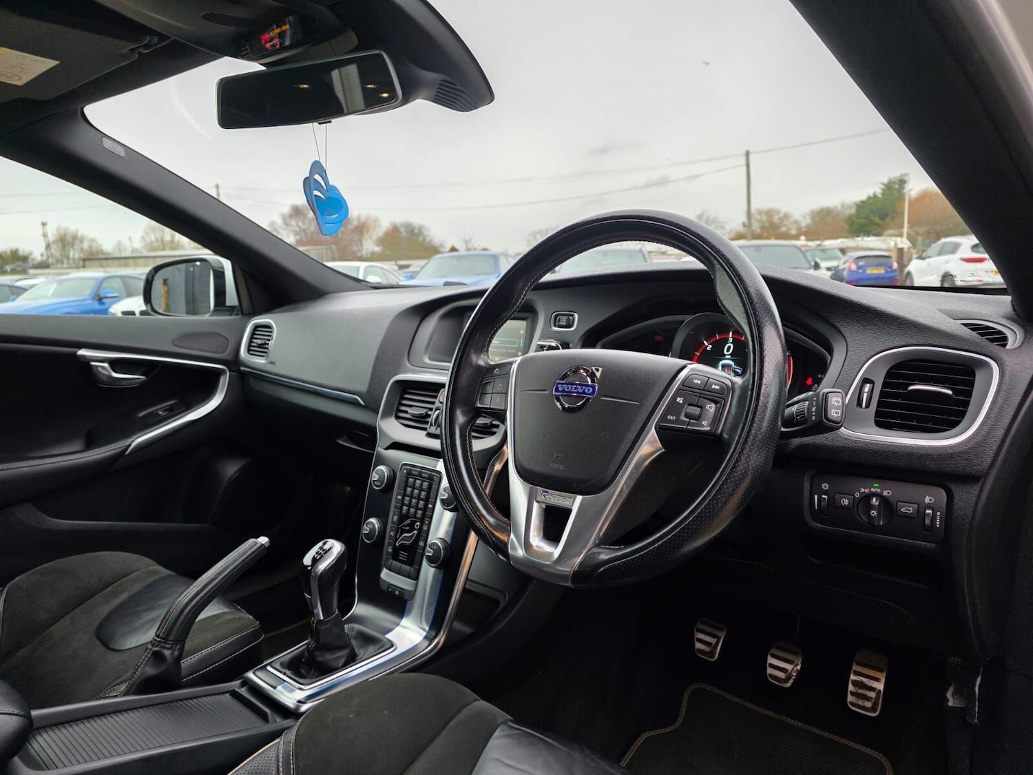 Used Volvo V40 for sale - 77166833: Photo 14