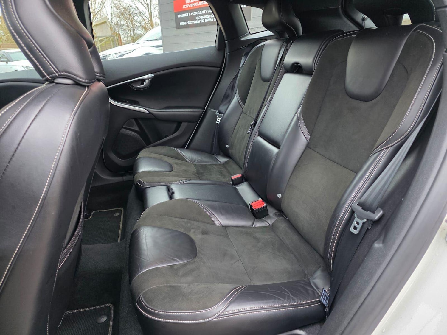 Used Volvo V40 for sale - 77166833: Photo 17