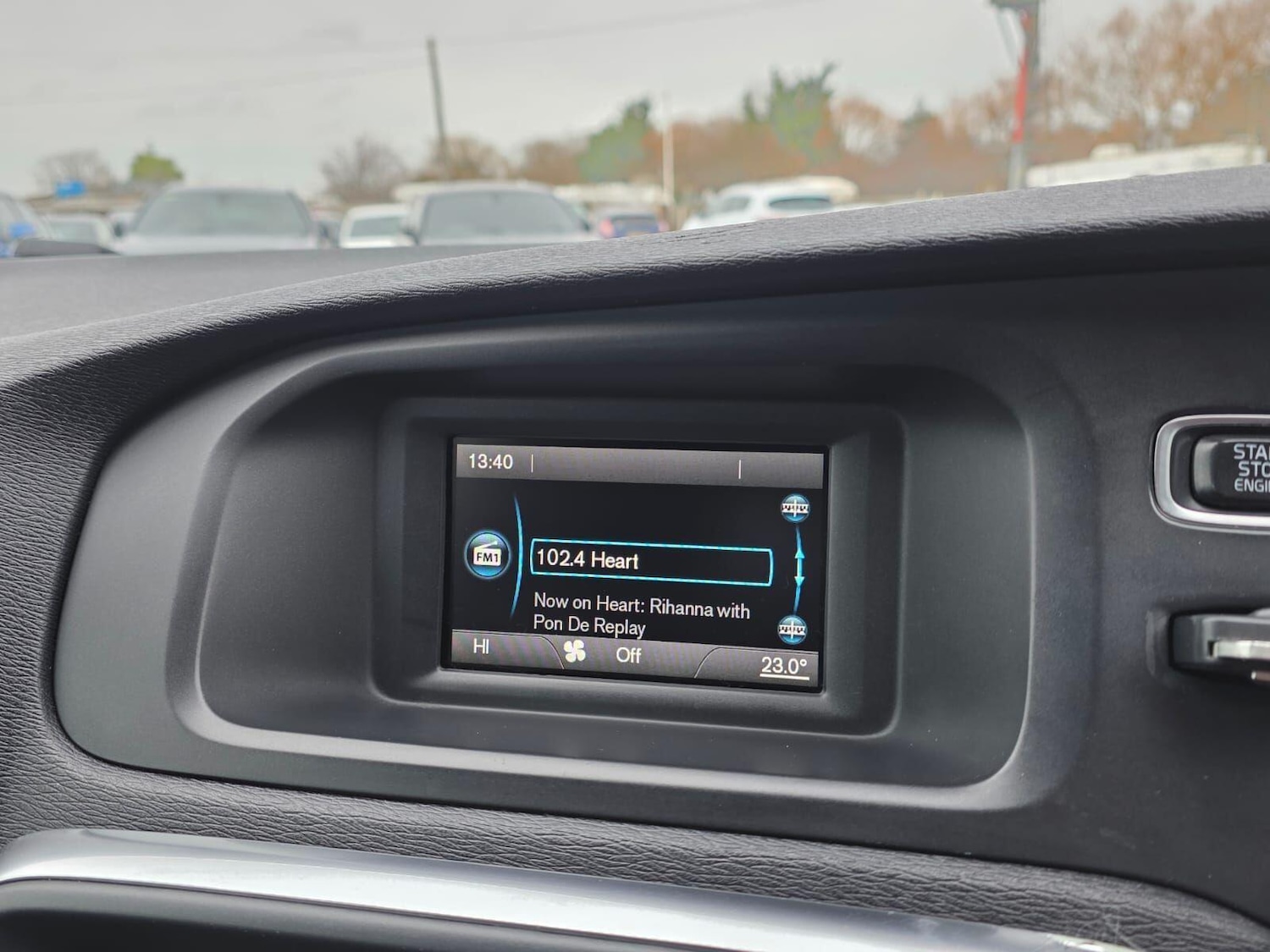 Used Volvo V40 for sale - 77166833: Photo 25