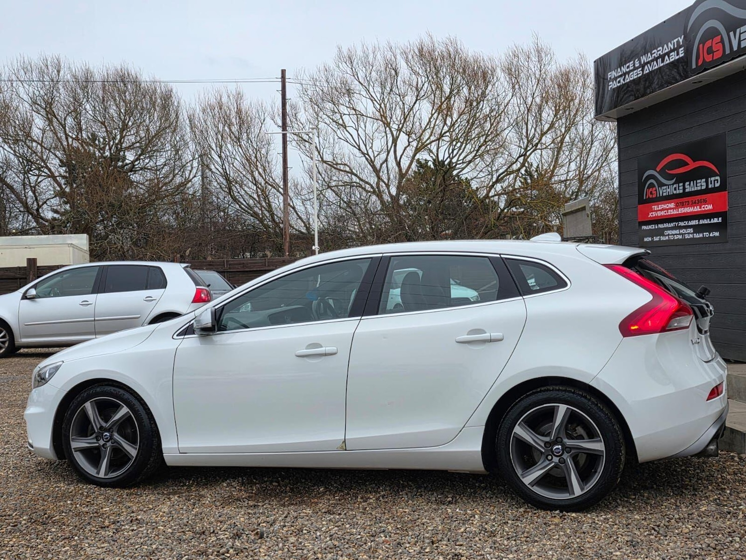 Used Volvo V40 for sale - 77166833: Photo 9