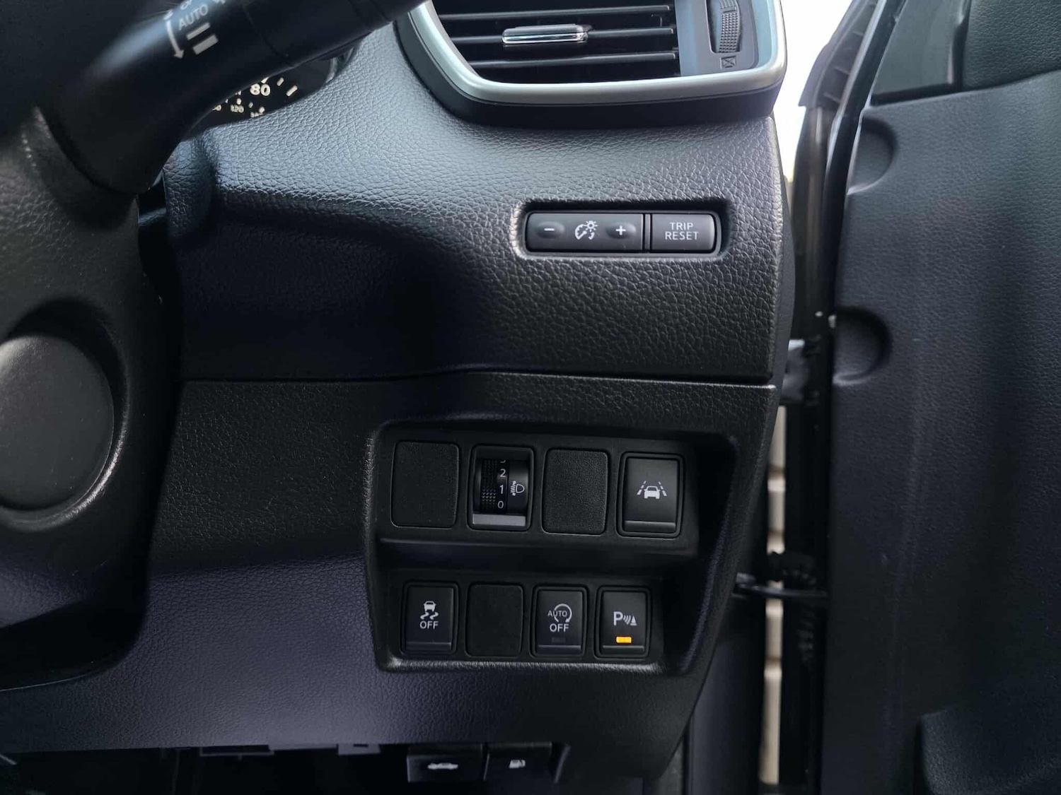 Used Nissan Qashqai 2015 for sale - 76976620: Photo 26