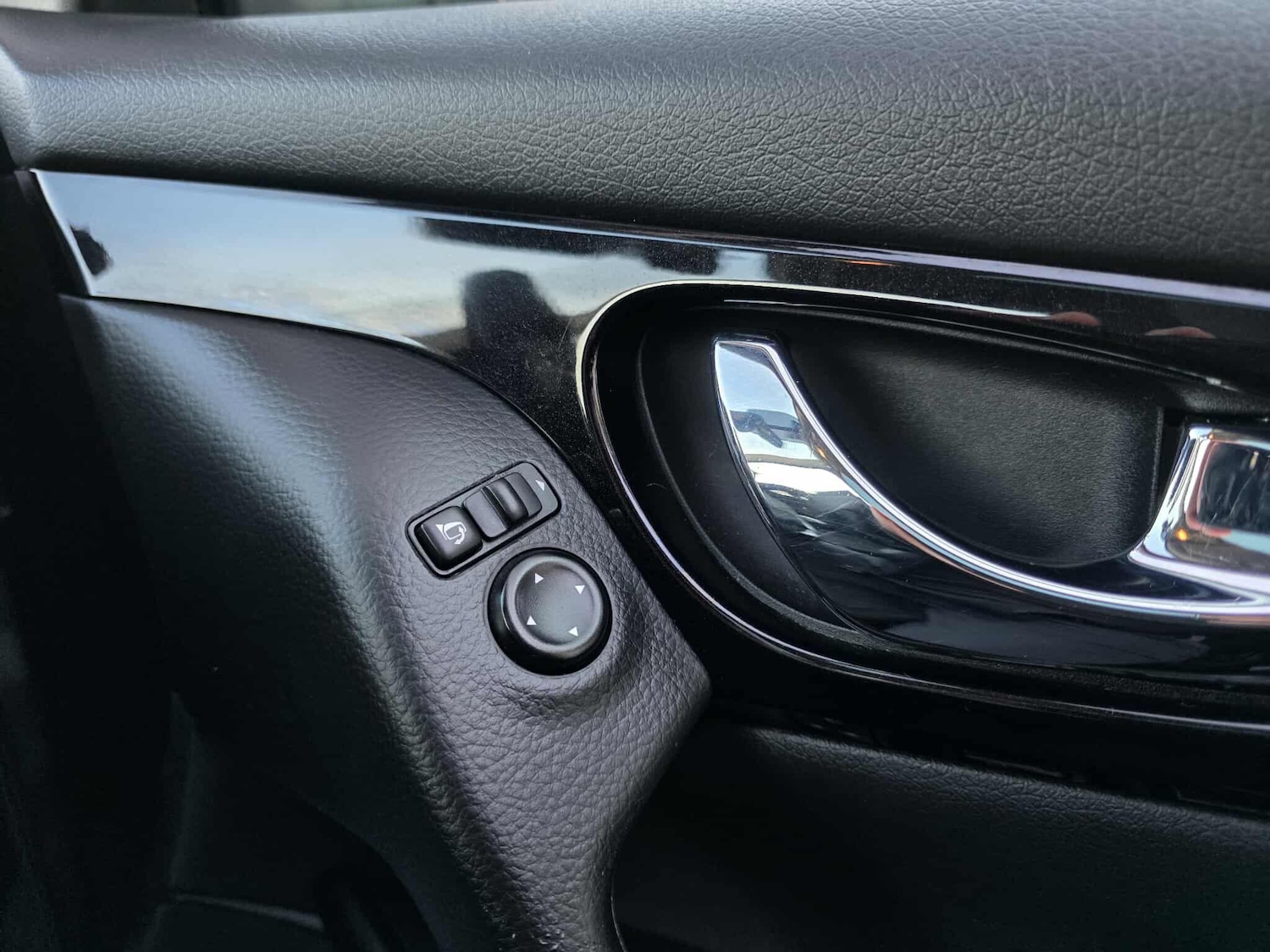 Used Nissan Qashqai 2015 for sale - 76976620: Photo 27