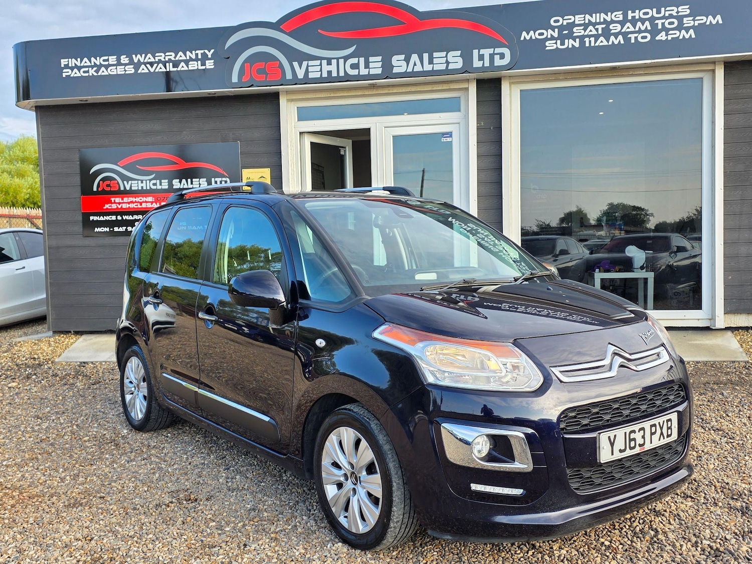 Used Citroen C3 Picasso 2013 for sale - 76633745: Photo 1
