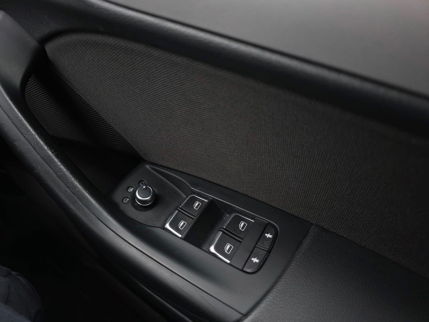 Used Audi Q3 2017 for sale - 77166616: Photo 33