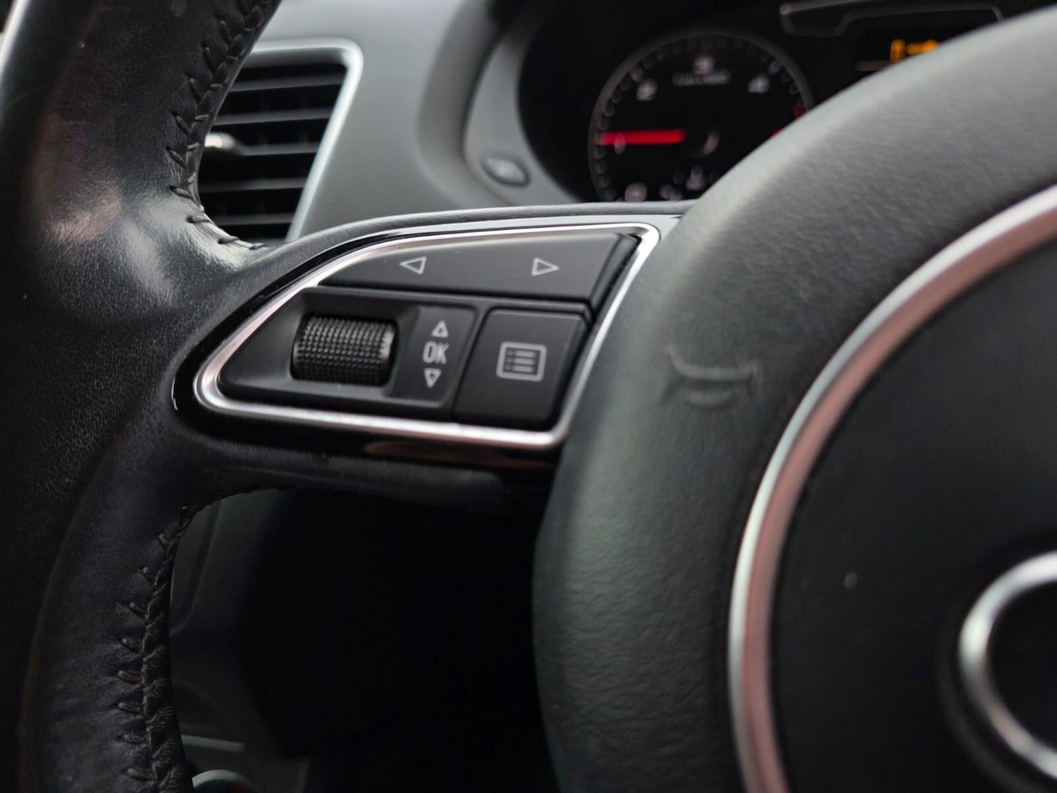 Used Audi Q3 2017 for sale - 77166616: Photo 37