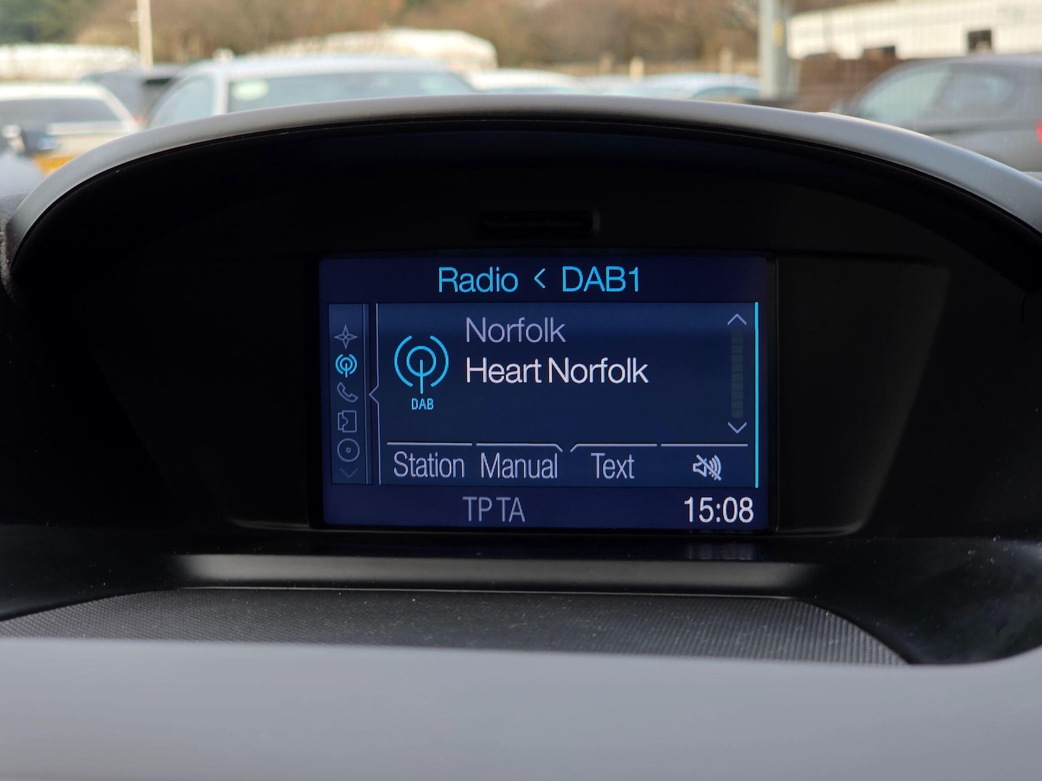 Used Ford Kuga 2015 for sale - 77524973: Photo 27