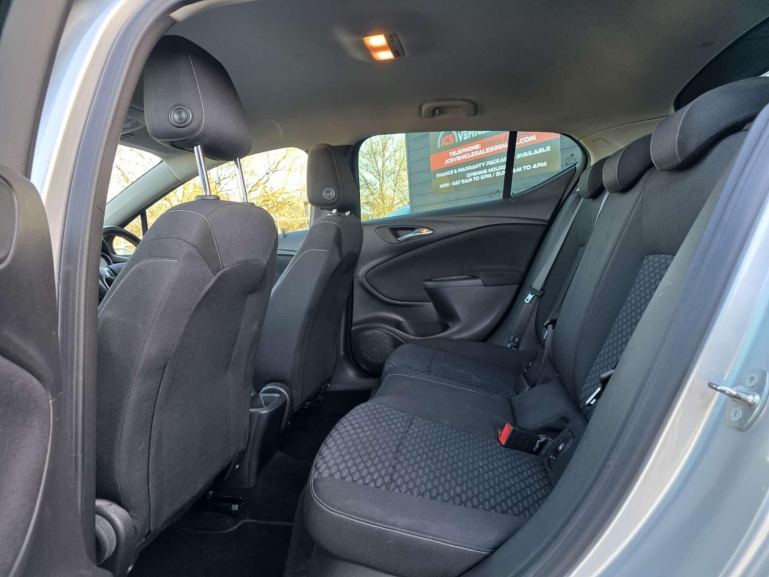 Used Vauxhall Astra 2018 for sale - 76689590: Photo 17