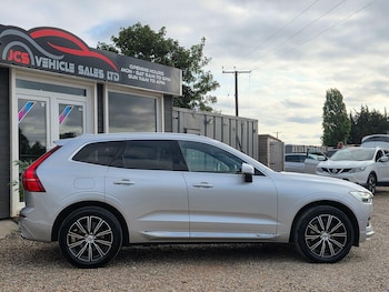 Used Volvo XC60 2017 for sale - 79279199: Photo