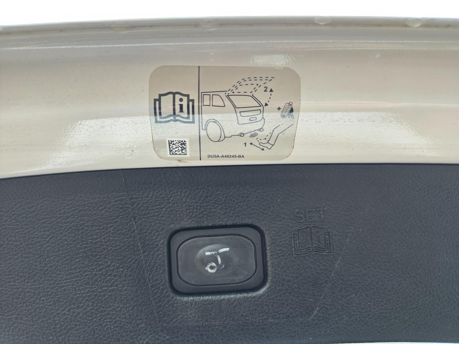 Used Ford Edge 2017 for sale - 77696648: Photo 16