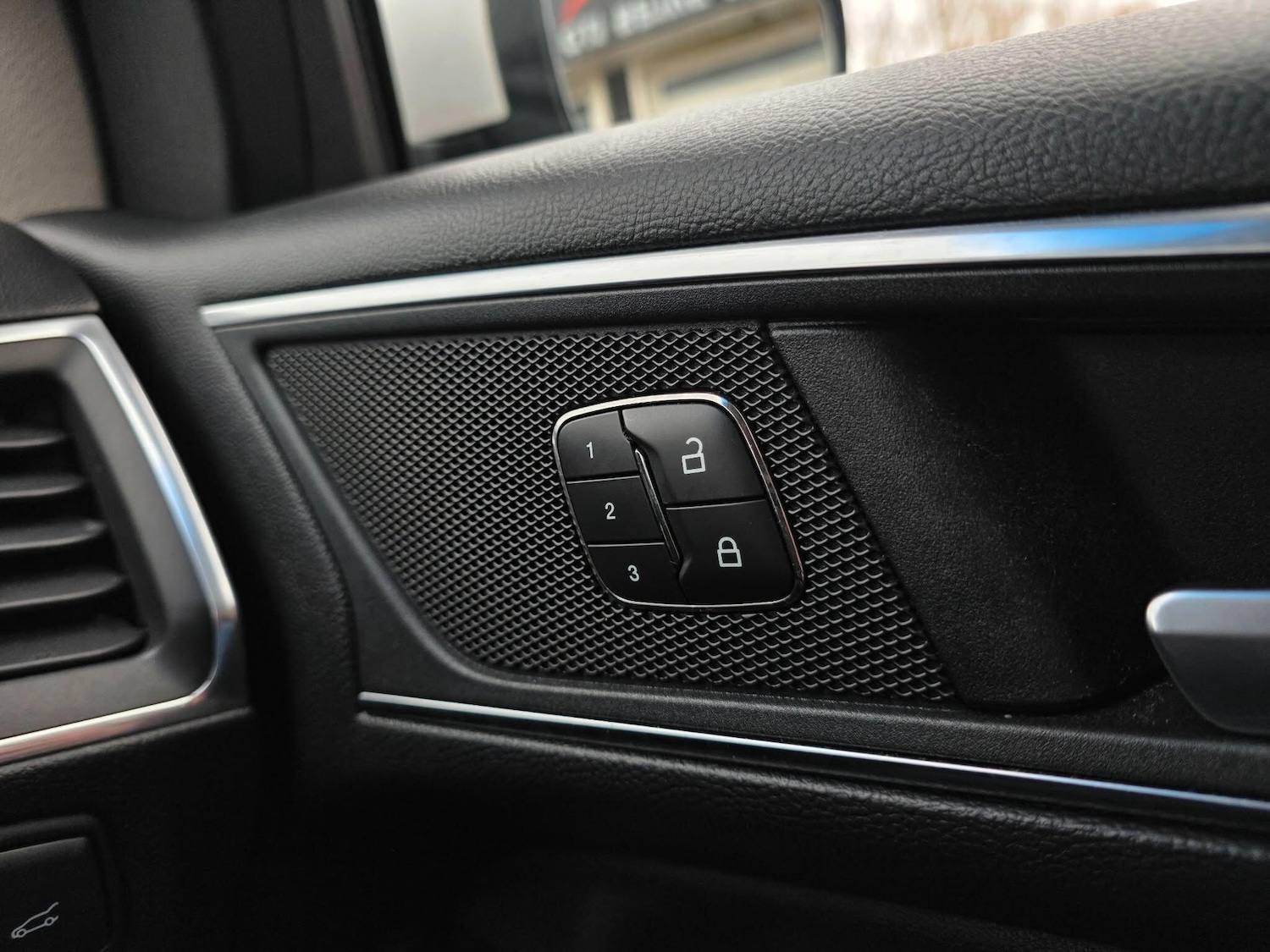 Used Ford Edge 2017 for sale - 77696648: Photo 41