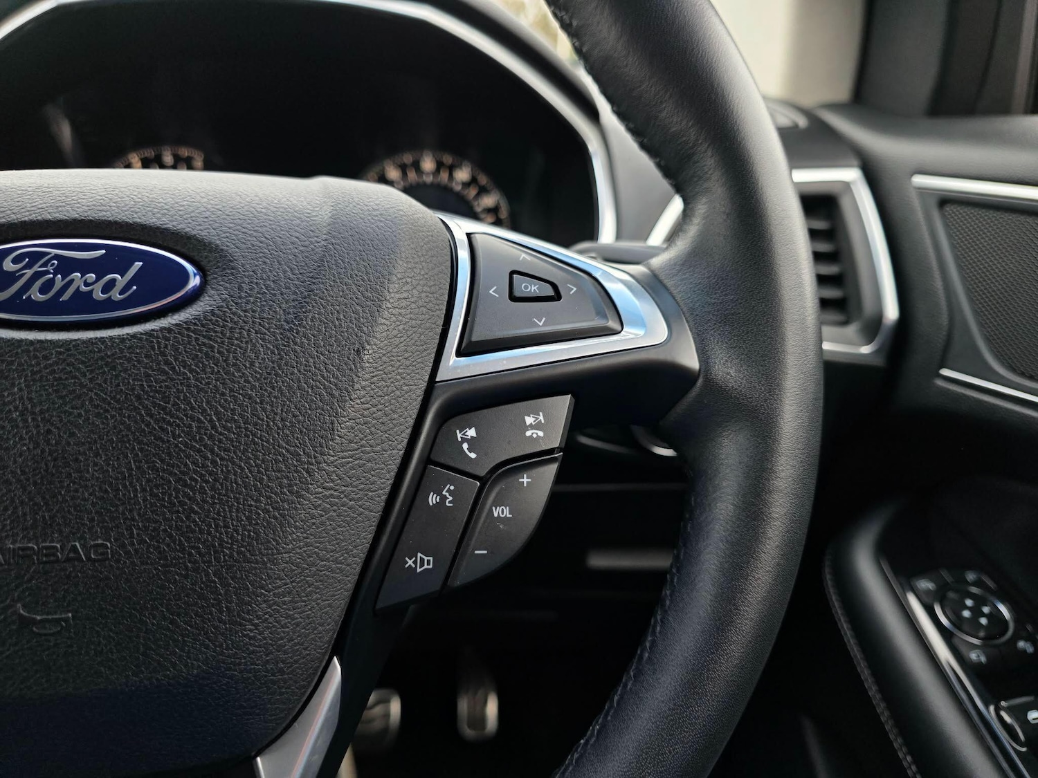 Used Ford Edge 2017 for sale - 77696648: Photo 43