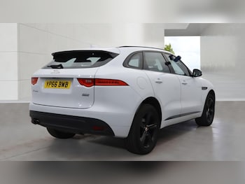 Used Jaguar F-Pace 2016 for sale - 78935111: Photo