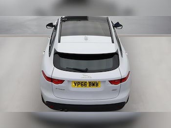 Used Jaguar F-Pace 2016 for sale - 78935111: Photo